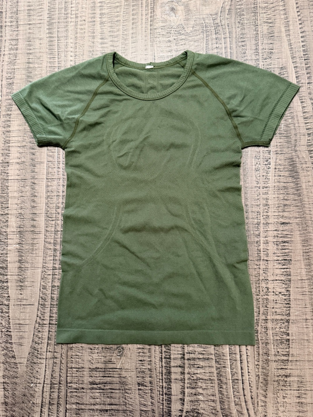 lululemon athletica Olive Green Seamless Short Sleeve Top